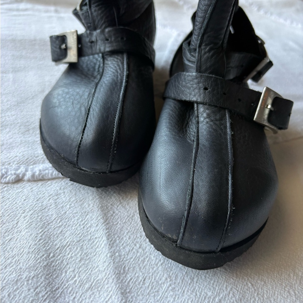 Sons of Sandler Low Buckle Leather Boots - Picture 5 of 8